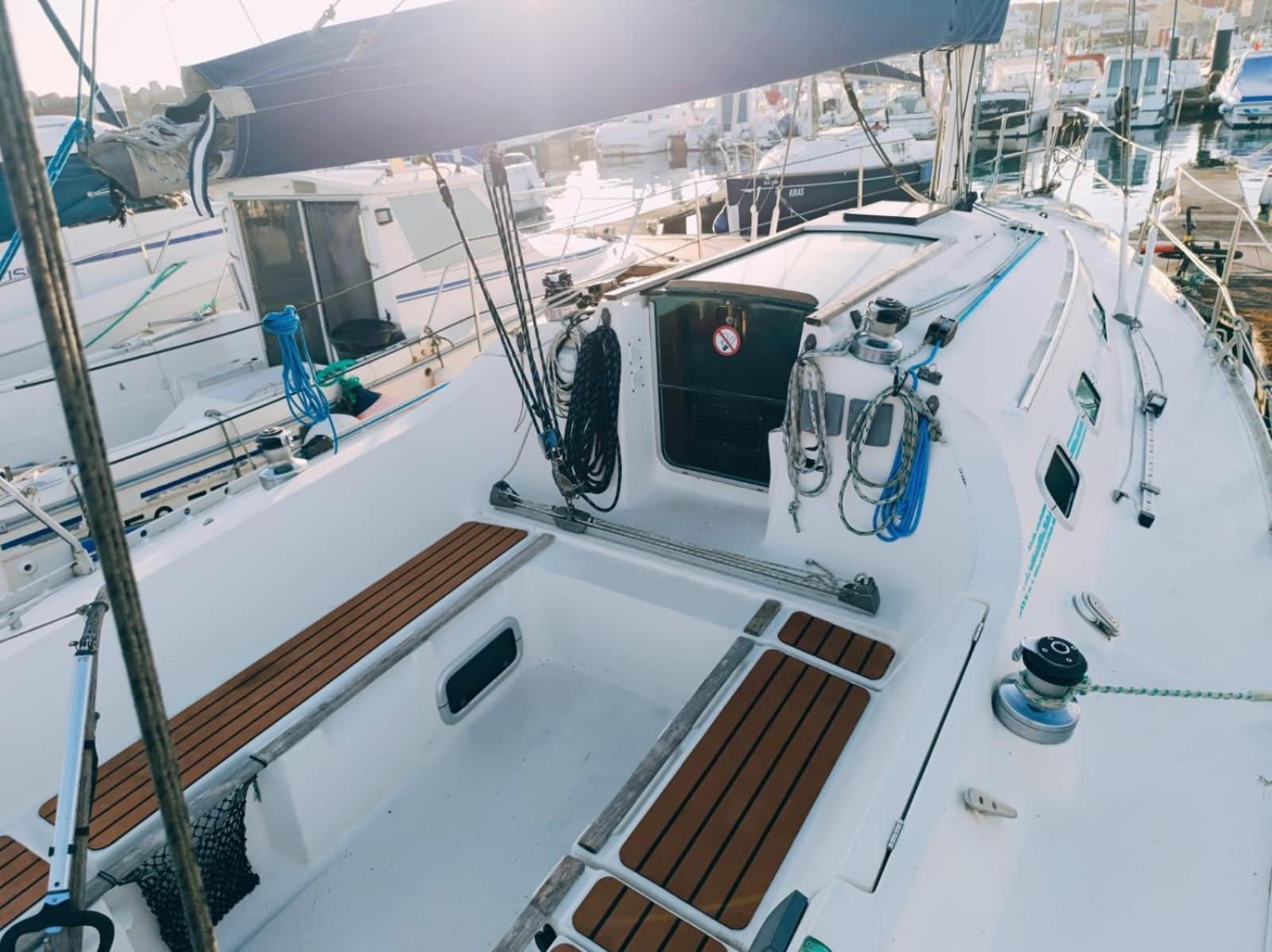 Barco A Vela Em Peniche - West Sailing 호텔 외부 사진