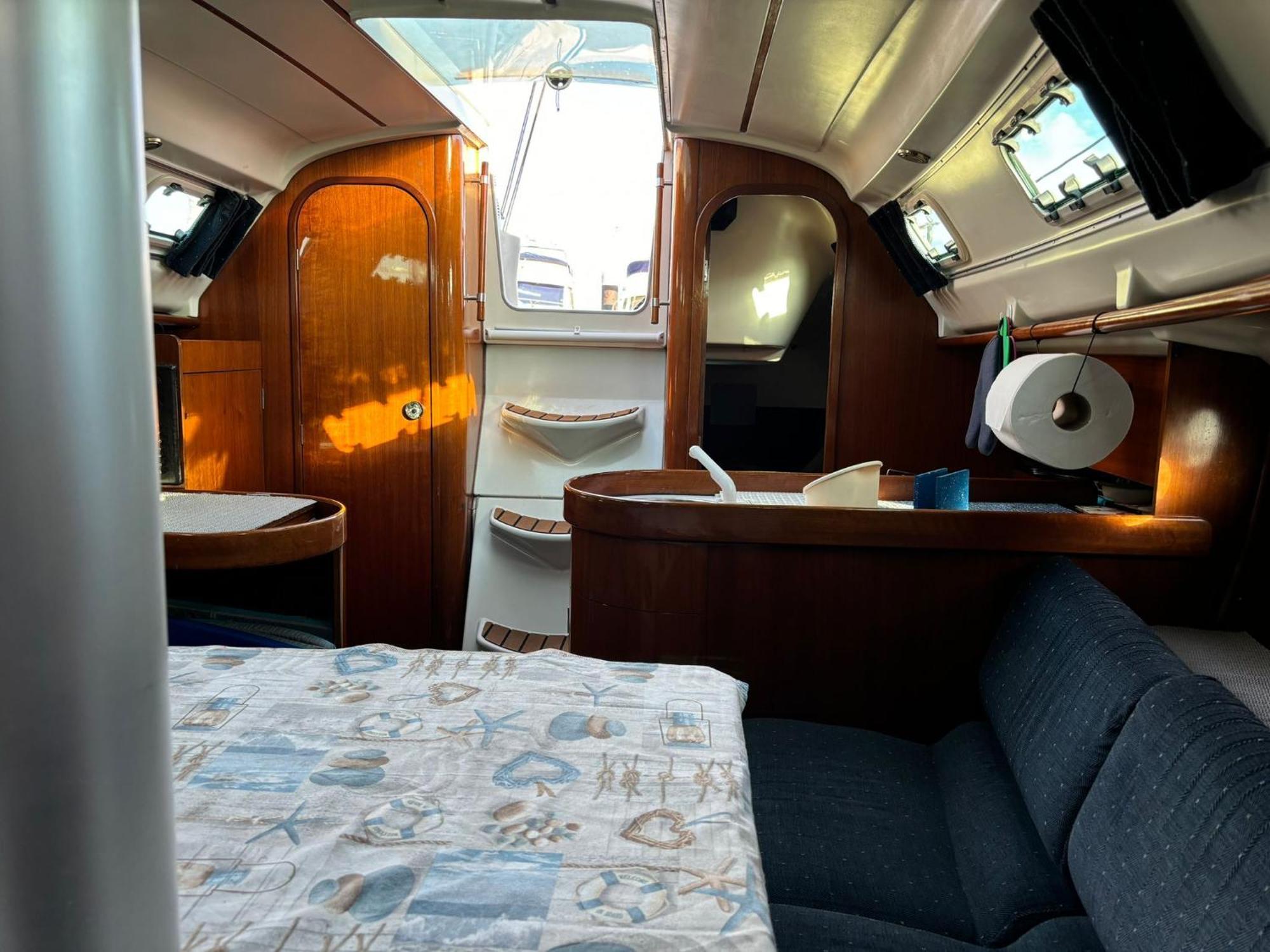 Barco A Vela Em Peniche - West Sailing 호텔 외부 사진